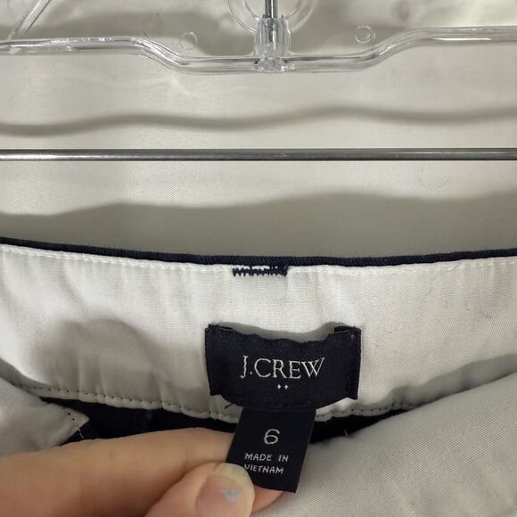 J. Crew Chino Shorts Women's 6 Navy Blue 4" Inseam 100% Cotton Mid Rise - Picture 6 of 10